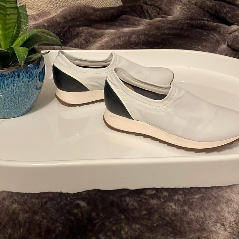 Aquatalia White Slip-On Sneakers with Black Heel